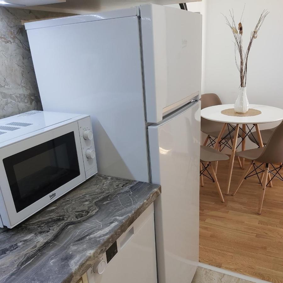 Apartman Miss T Podgorica Eksteriør bilde
