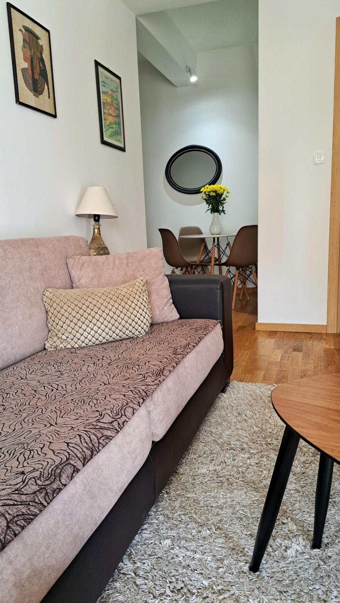 Apartman Miss T Podgorica Eksteriør bilde